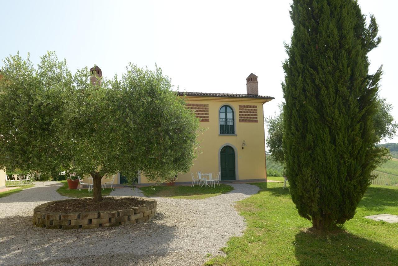 צ'רטו גואידי Agriturismo Musignano מראה חיצוני תמונה